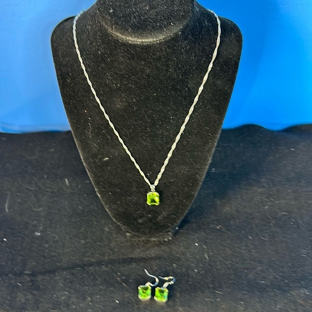 Peridot & Sterling Silver Necklace Earrings Set 925 Gemstone Jewelry